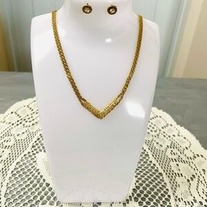 Vintage Gold Braided Necklace with Earrings